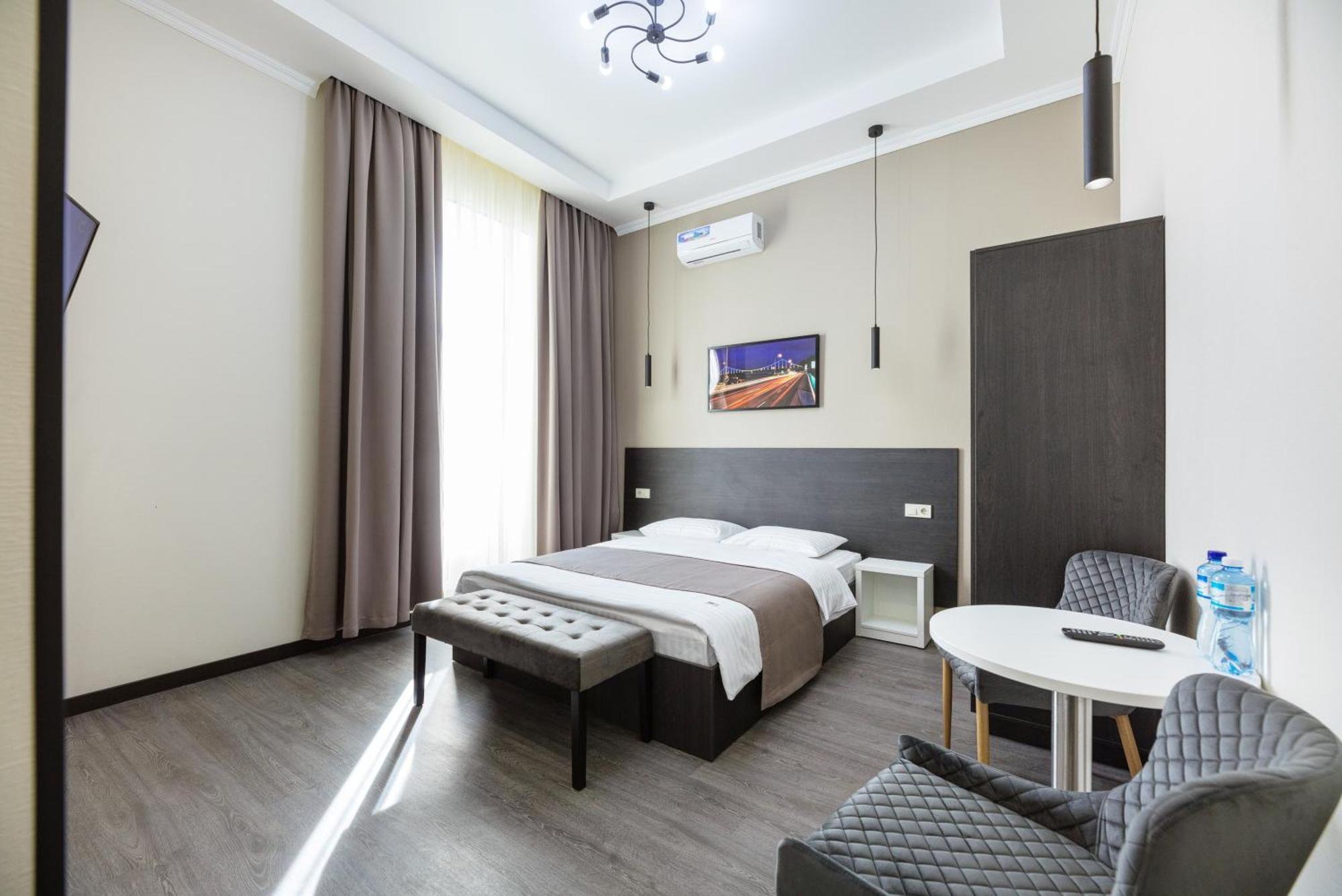 Apart Hotel Maidan Kyiv Exterior photo